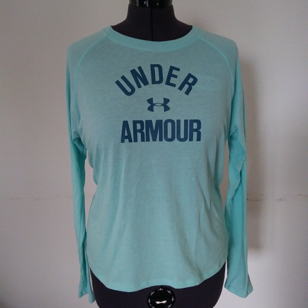 Under Armour Women's Workout Long Sleeve Shirt